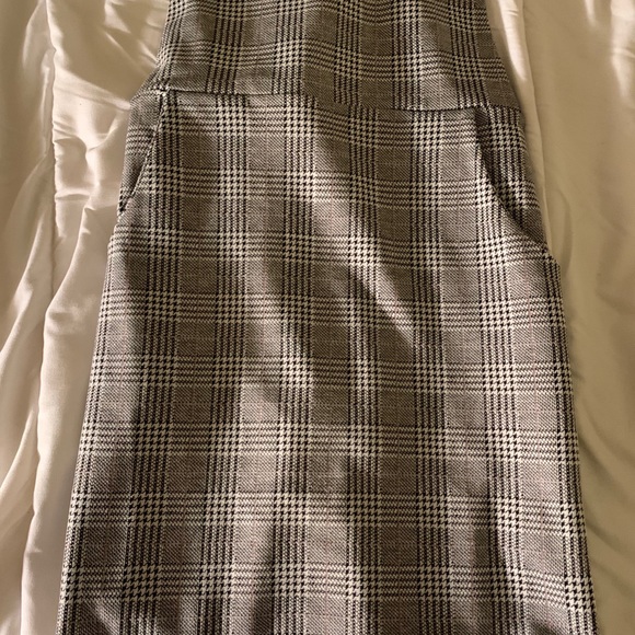 Plaid overall jumper - Picture 2 of 3